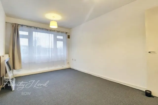 Addington Road, E3, photo 2