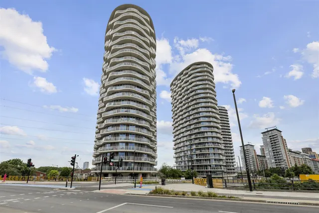 Tidal Basin Road, Royal Victoria Dock, E16, photo 3
