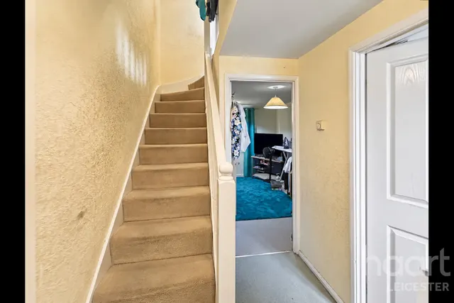 Cottage Farm Close, Leicester, LE3, photo 2