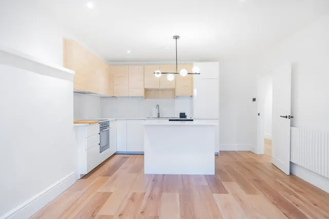 Knollys Road, West Norwood, SW16, photo 2