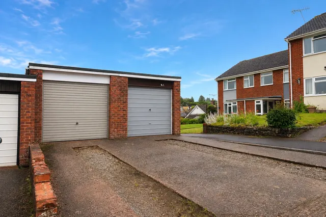 Burges Close, Wiveliscombe, TA4, photo 3