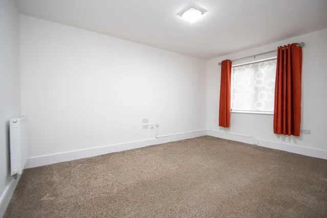 Hornbeam Close, Gilesgate, DH1, photo 3