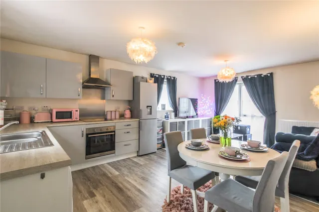 Orchard Avenue, Bristol, BS13, photo 1