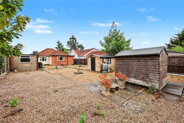 Bracken Avenue, Hellesdon, Norwich, Norfolk, NR6, photo 1