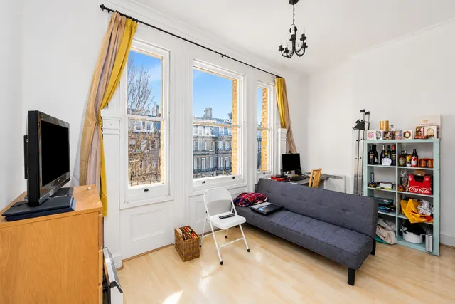 First Avenue, Hove, BN3, photo 2