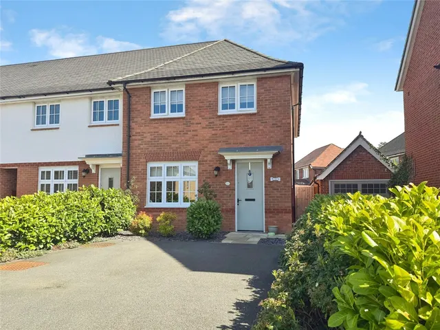 Dragoon Drive, Saighton, CH3, photo 1