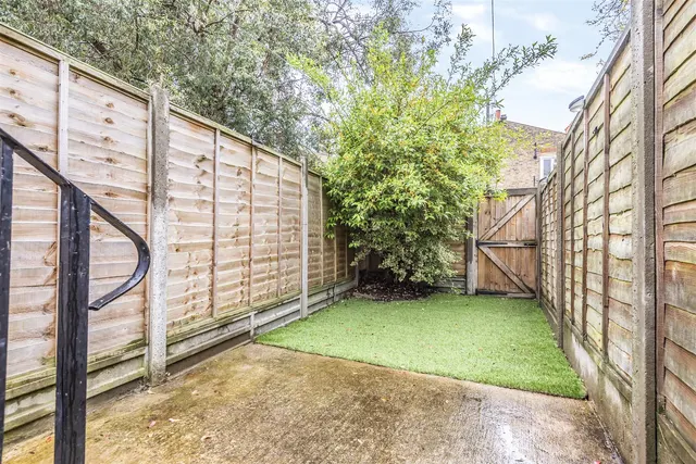 Ashleigh Road, Mortlake, SW14, photo 2