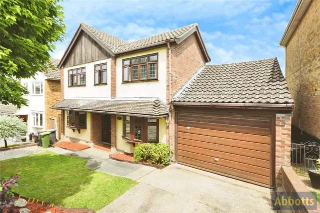 Elm Drive, Rayleigh, Essex, SS6, photo 1