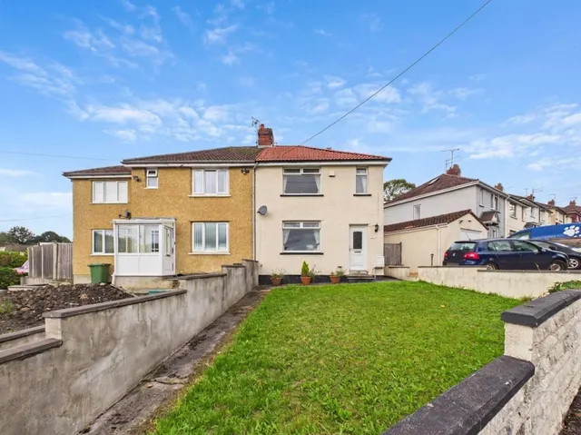 Hollow Road, Kingswood, BS15, photo 1