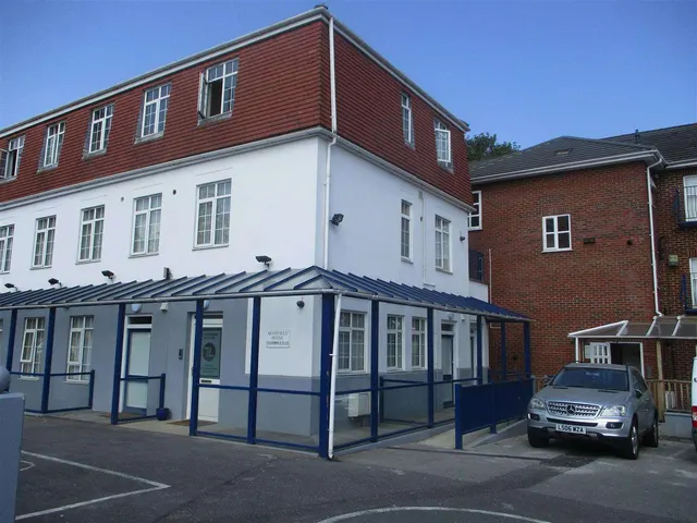 Highfield Road, Dartford, DA1, photo 1