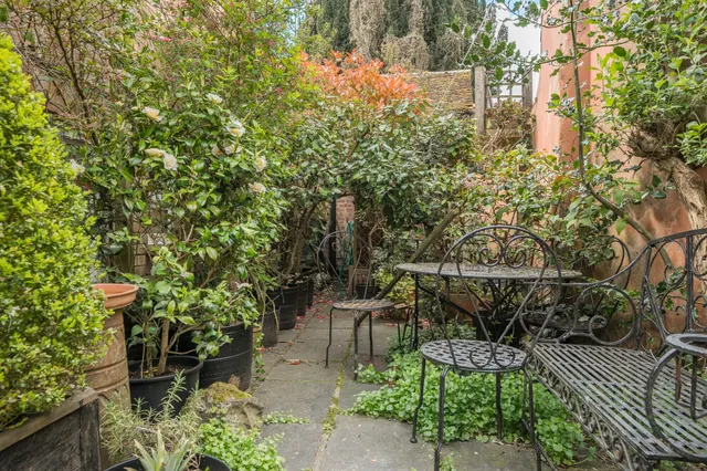 Photo 3 — The Green, Marlborough, SN8