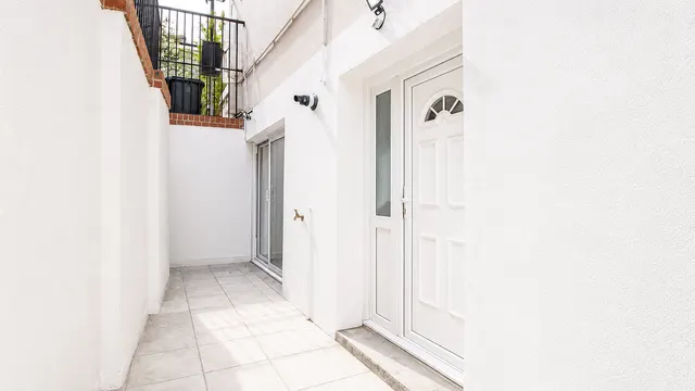 Photo 2 — Jubilee Street, London, E1 3BP