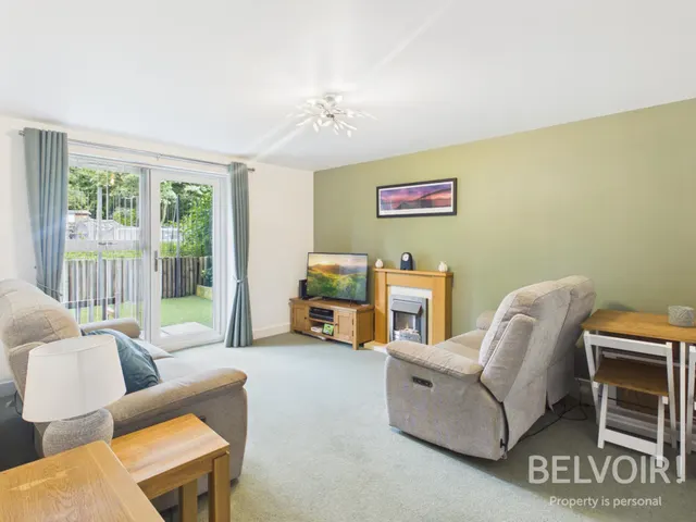 Limelock Court, Stone, ST15, photo 3