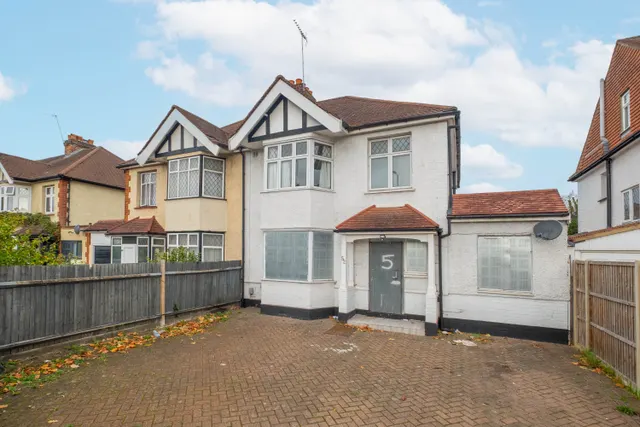 Upper Brighton Road, Surbiton, KT6, photo 1