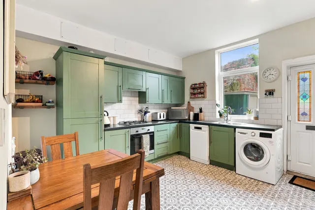 Warwick Terrace, Sheffield, S10, photo 3