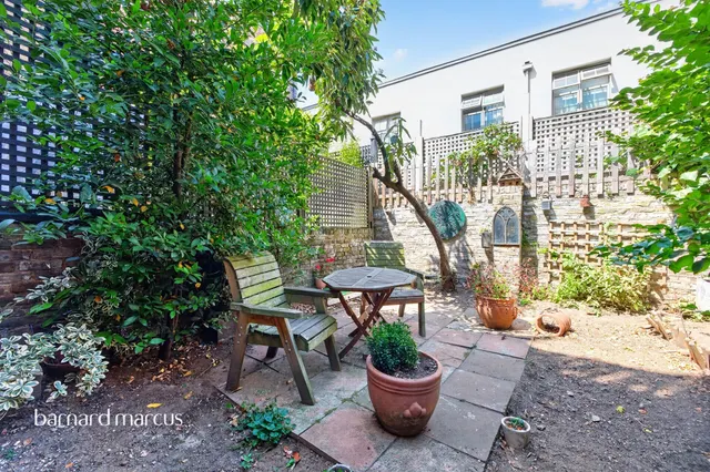 Photo 2 — Offley Road, London