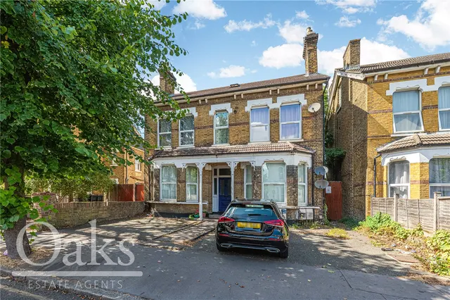 Oakfield Road, East Croydon, CR0, photo 1