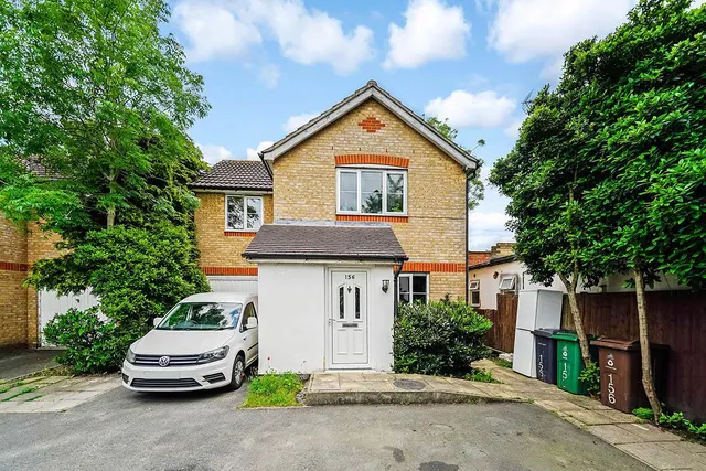Chingford Mount Road, Chingford, E4 9BS, photo 1