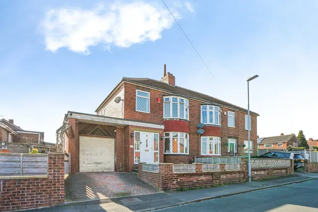 Borrowdale Road, Hanging Heaton, WF12, photo 1