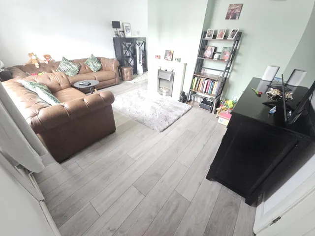 Belsay Drive, Manchester, M23, photo 2