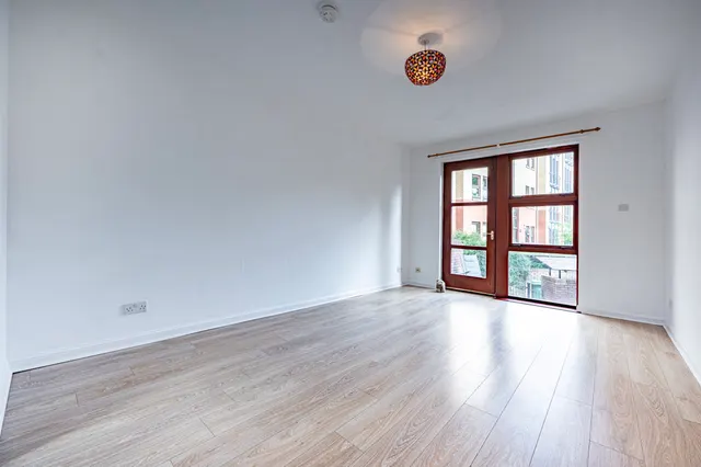 St. Ninian Terrace, Glasgow, G5, photo 3