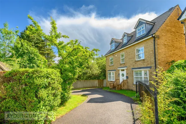 Hall Close, Meltham, HD9, photo 1