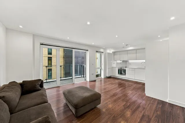 Enterprise Way, London, SW18, photo 1