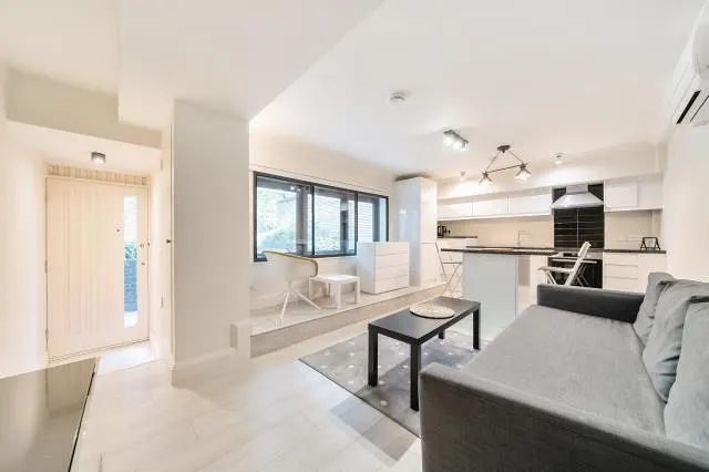 Avenue Road, London, NW8, photo 1