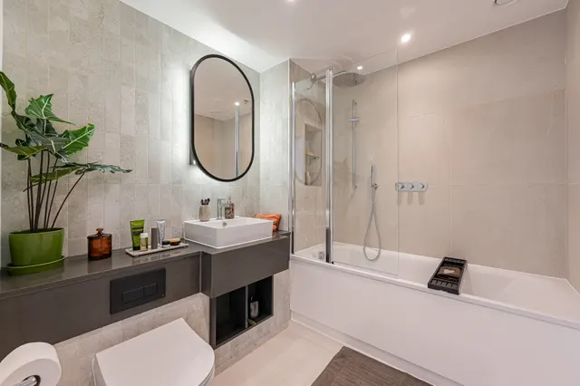 Photo 3 — Showflat 6 (3 bed) Navigator Place, Kidbrooke Village