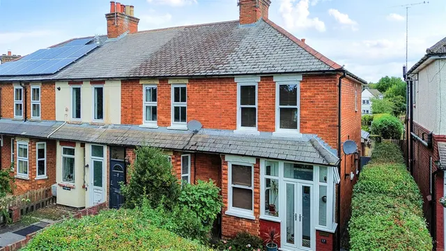 College Road, Ash Vale, Guildford, Surrey, GU12 5BY, photo 1
