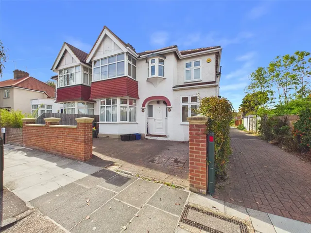 Fielding Avenue, Twickenham, TW2, photo 1