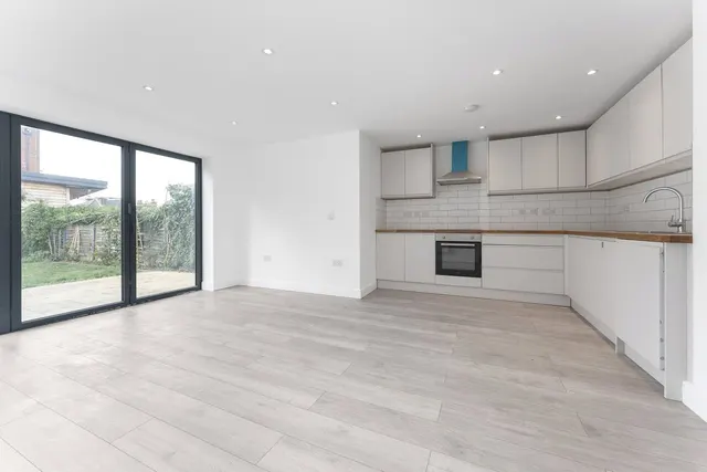 Photo 2 — The Broadway, Sutton, Surrey, SM14BX
