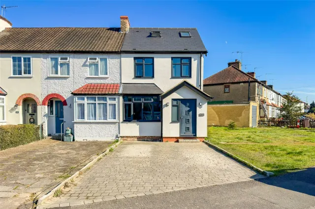 Leyland Avenue, St. Albans, Hertfordshire, AL1 2BE, photo 1