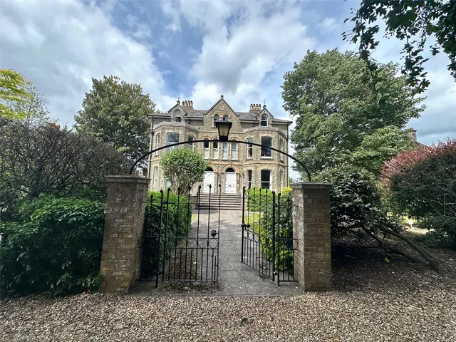 Elm Grove Road, Salisbury, Wiltshire, SP1 1JW, photo 1