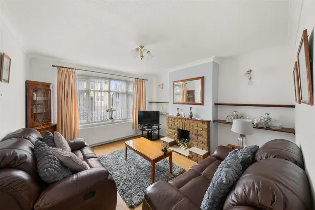 Nelson Road, Twickenham, photo 2