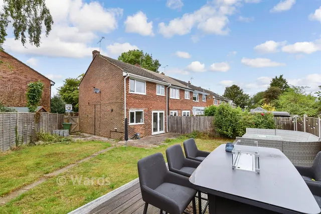 Pippin Close, Coxheath, ME17, photo 2