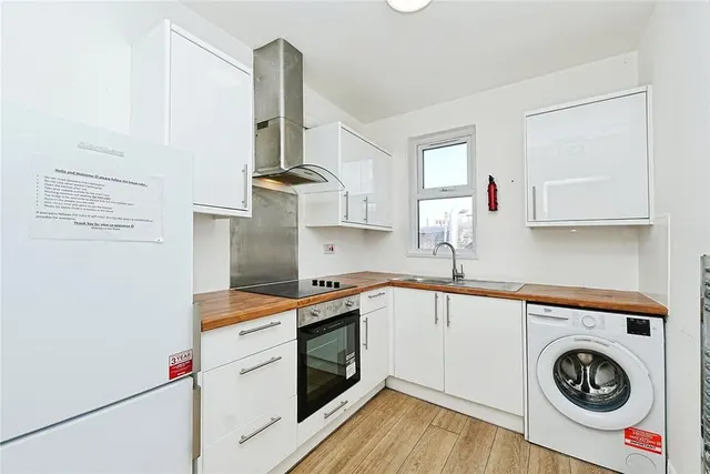 London Road, London, SE23, photo 1