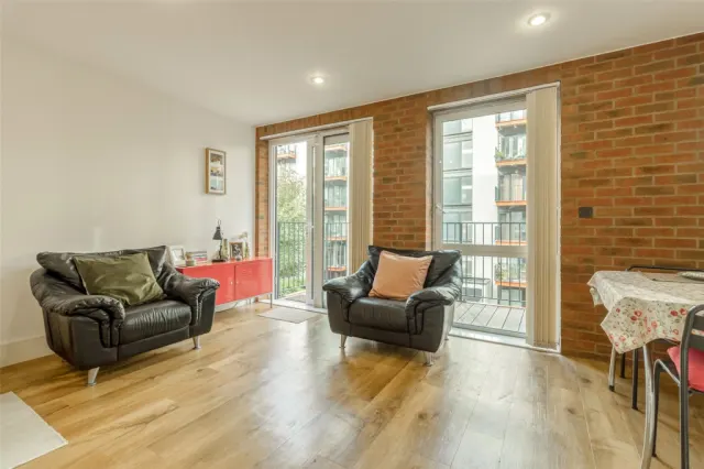 flat, Major Draper Street, Woolwich, SE18