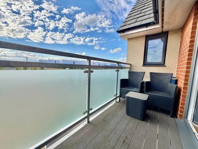 Photo 3 — Flat 6, 13 Fullers Ground, Milton Keynes, Eagle Farm South, MK17 7AY
