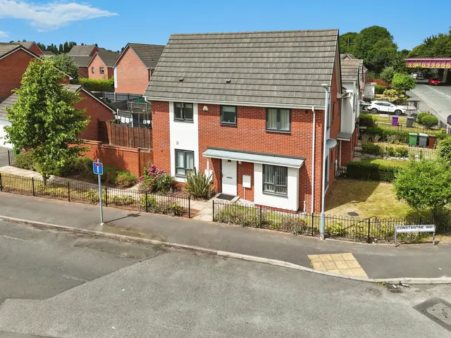 Constantine Way, Bilston, WV14, photo 1