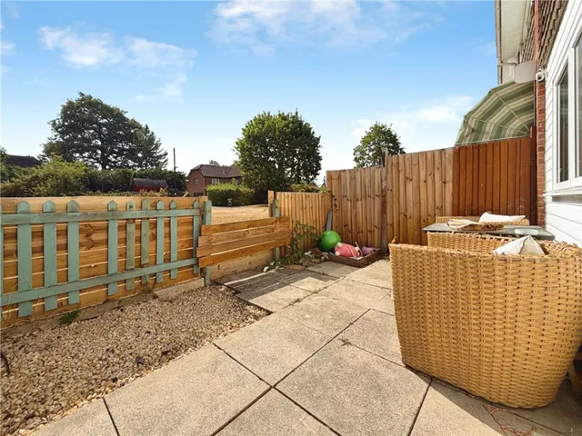 Fairview Drive, Romsey, SO51, photo 2