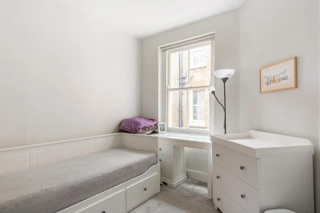 Aristotle Road, London, SW4, photo 3