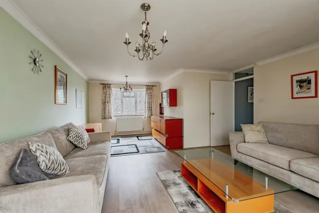 Braes Mead, South Nutfield, RH1, photo 2