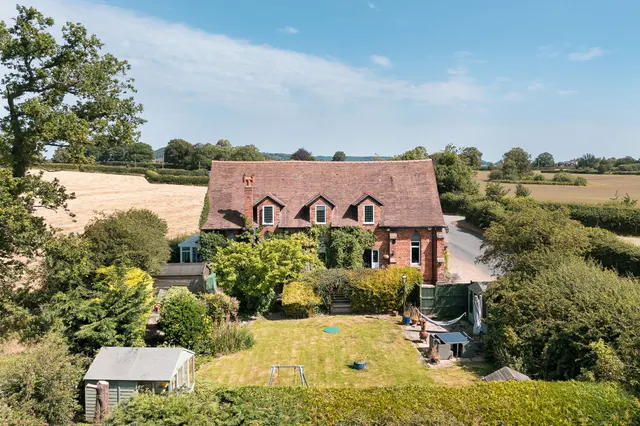 Hampton, Malpas, photo 2