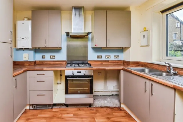 Bennett Gardens, Frome, BA11, photo 2