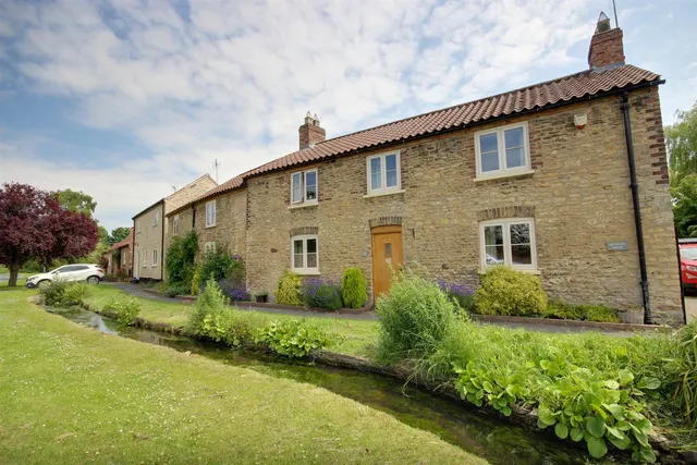 Eastgate, North Newbald, York, photo 1