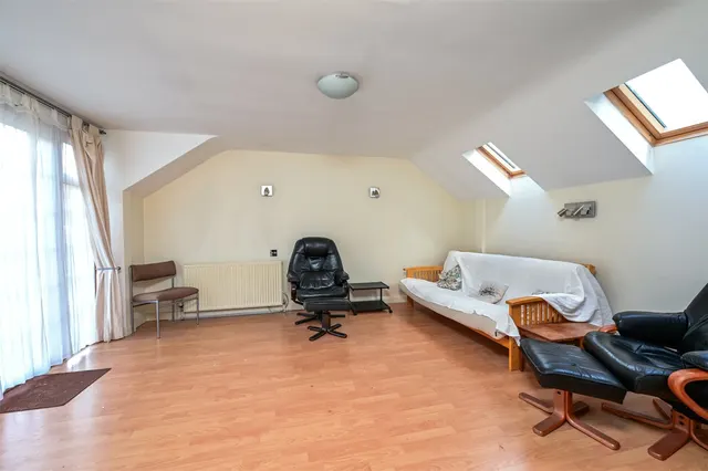 Photo 2 — Cedar Road, Farnborough, Hampshire, GU14 7AX