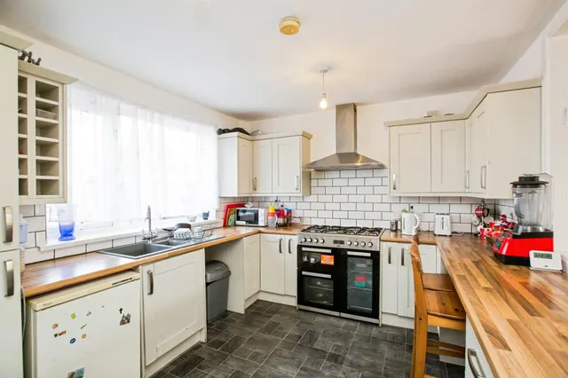 Photo 2 — Greave House Drive, Luddendenfoot, Halifax