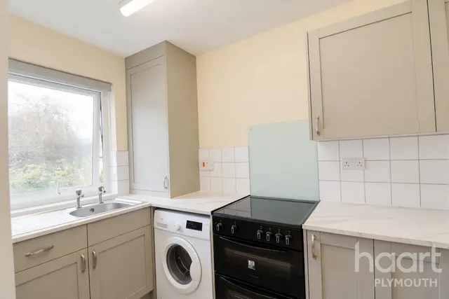 Chelmsford Road, Exeter, EX4, photo 3