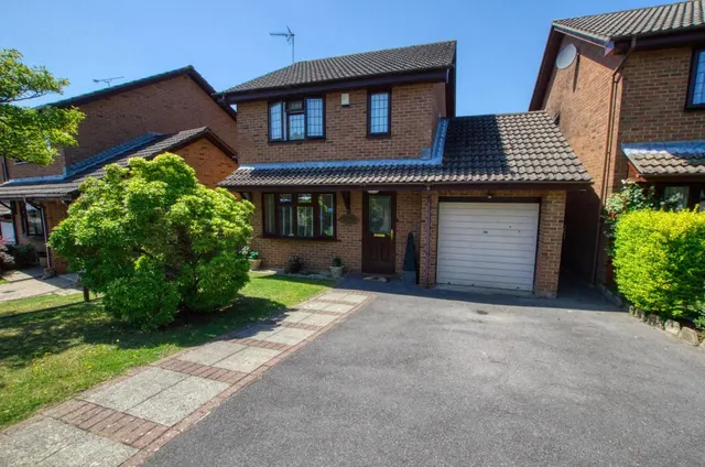 Swincombe Rise, West End, Southampton, SO18 3NL, photo 1